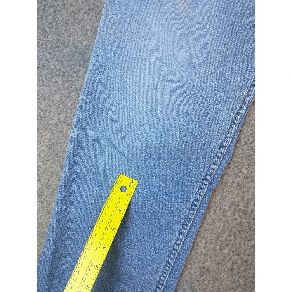 Levis Action Slacks Mens 36x31 Light Wash Blue Denim Straight Leg Jeans Vintage